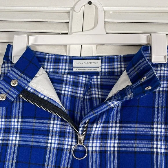 Urban Outfitters Daisy Plaid Zip-Front Wide Leg Pants. Size: 0 - Picture 5 of 13